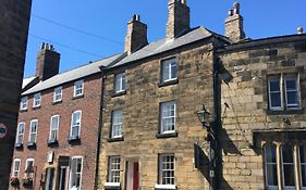 Castle Retreat - Luxury Apartment Opposite Alnwick Castle